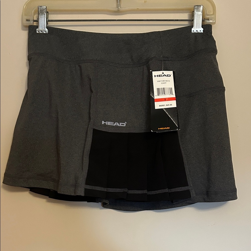 Head polyester/spandex activewear skort grey/black trim and short size small NWT